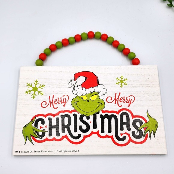 Dr. Seuss Other - Dr. Seuss Wood Grinch Merry Christmas Sign White Red Green Beaded Handle OS